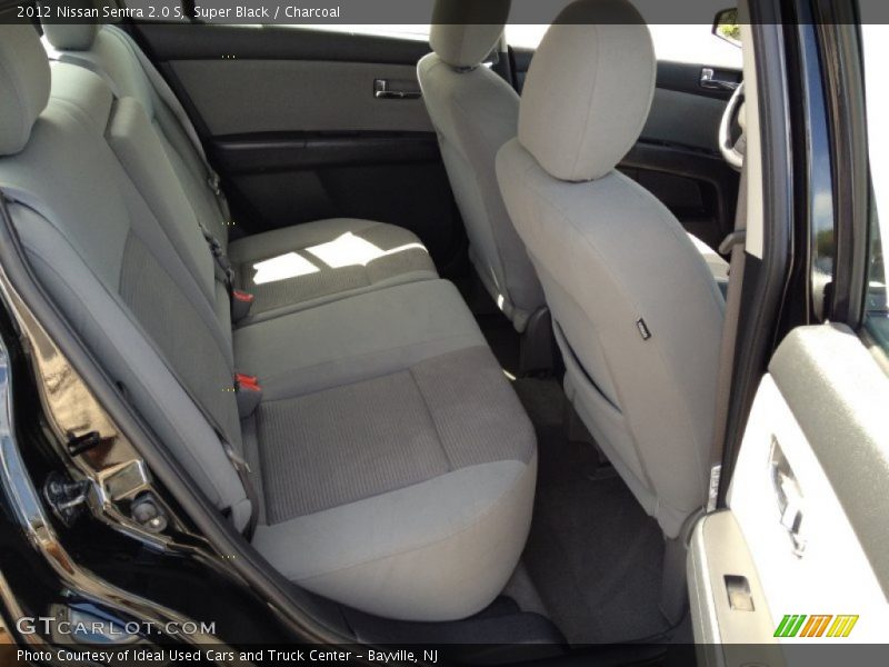 Super Black / Charcoal 2012 Nissan Sentra 2.0 S