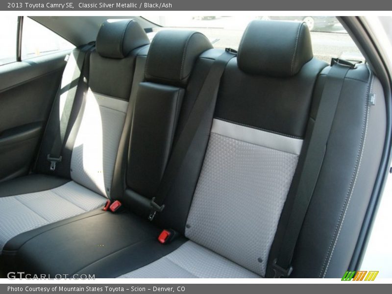 Classic Silver Metallic / Black/Ash 2013 Toyota Camry SE