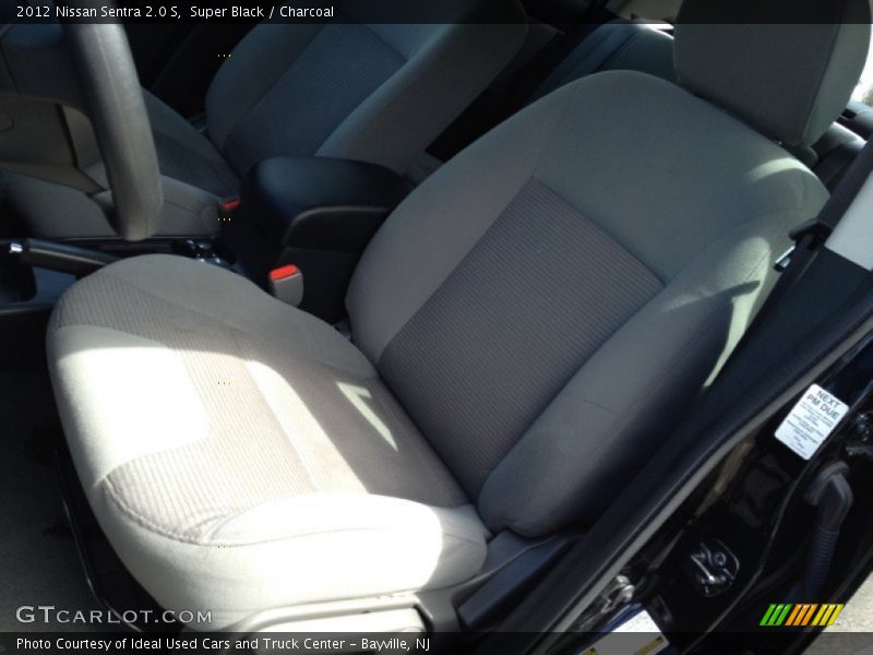Super Black / Charcoal 2012 Nissan Sentra 2.0 S