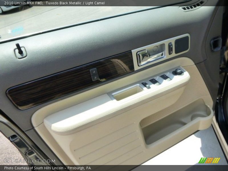 Tuxedo Black Metallic / Light Camel 2010 Lincoln MKX FWD