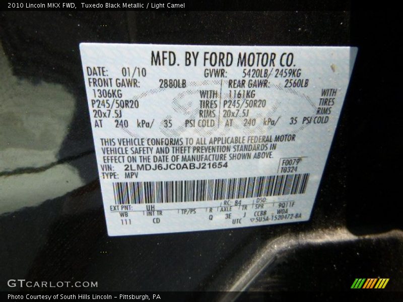 Tuxedo Black Metallic / Light Camel 2010 Lincoln MKX FWD
