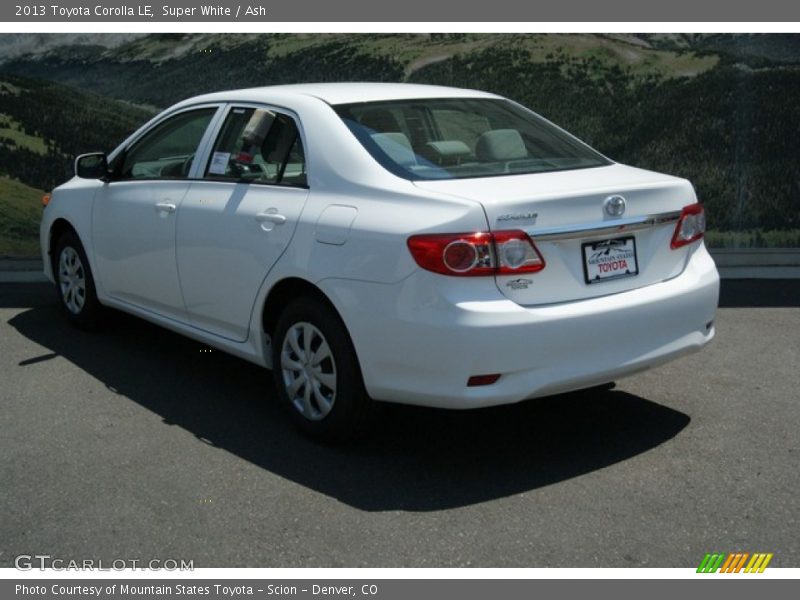 Super White / Ash 2013 Toyota Corolla LE