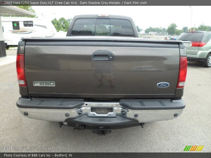 Dark Shadow Grey Metallic / Dark Flint cloth 2007 Ford F250 Super Duty XLT Crew Cab 4x4