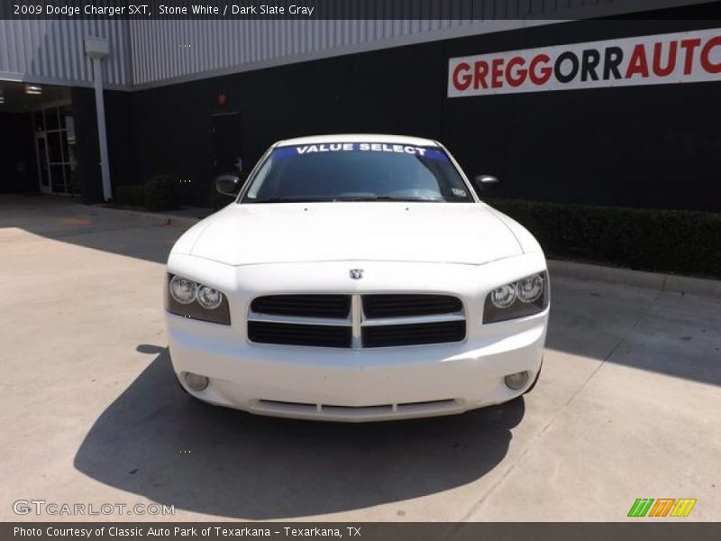 Stone White / Dark Slate Gray 2009 Dodge Charger SXT