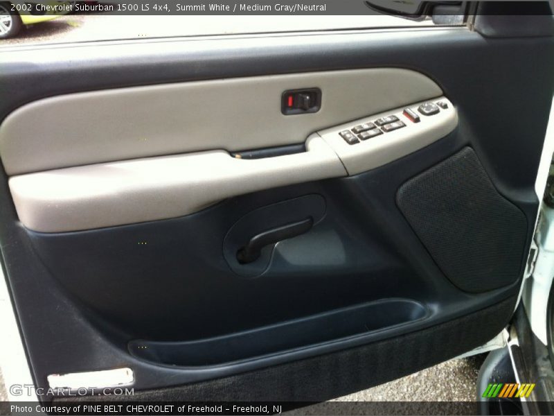 Summit White / Medium Gray/Neutral 2002 Chevrolet Suburban 1500 LS 4x4