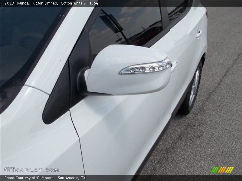 Cotton White / Taupe 2013 Hyundai Tucson Limited