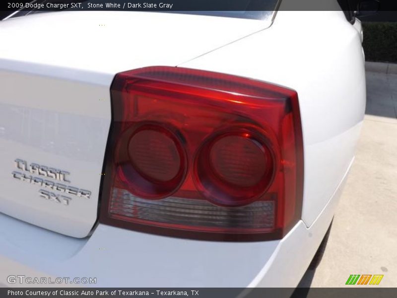 Stone White / Dark Slate Gray 2009 Dodge Charger SXT