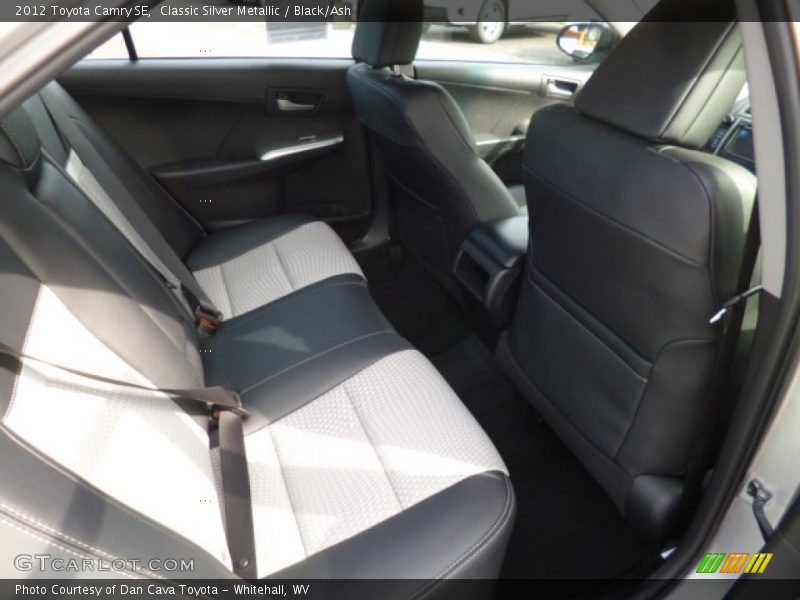 Classic Silver Metallic / Black/Ash 2012 Toyota Camry SE
