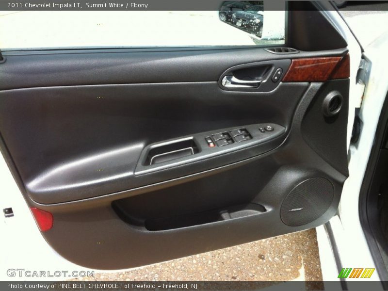 Summit White / Ebony 2011 Chevrolet Impala LT