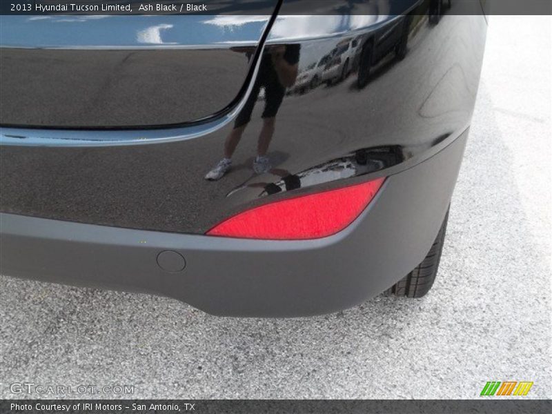 Ash Black / Black 2013 Hyundai Tucson Limited