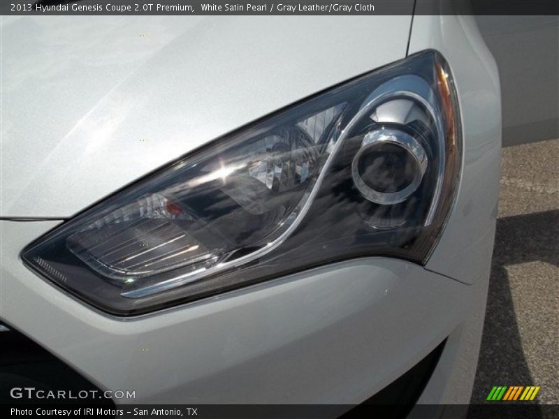 White Satin Pearl / Gray Leather/Gray Cloth 2013 Hyundai Genesis Coupe 2.0T Premium