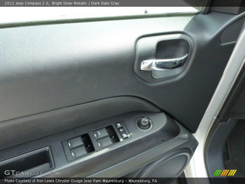 Bright Silver Metallic / Dark Slate Gray 2011 Jeep Compass 2.0