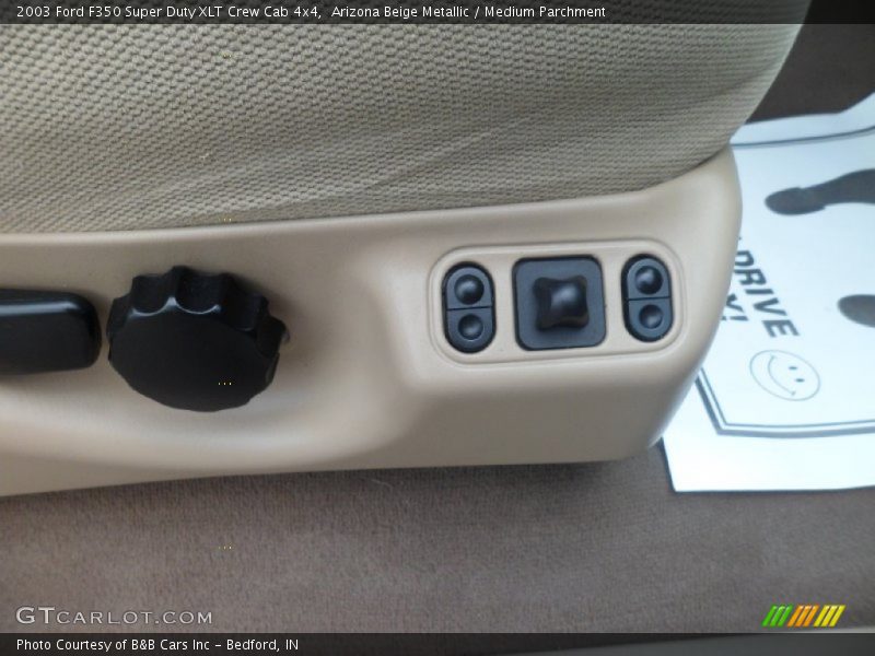 Arizona Beige Metallic / Medium Parchment 2003 Ford F350 Super Duty XLT Crew Cab 4x4