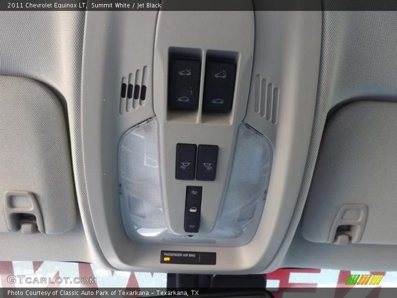 Summit White / Jet Black 2011 Chevrolet Equinox LT