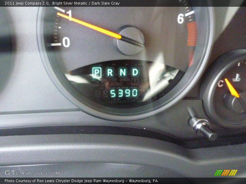 Bright Silver Metallic / Dark Slate Gray 2011 Jeep Compass 2.0