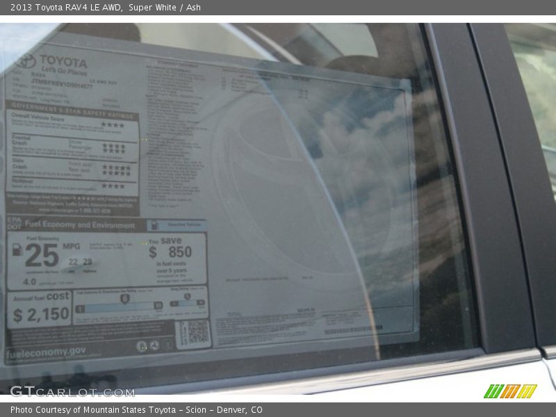 Super White / Ash 2013 Toyota RAV4 LE AWD