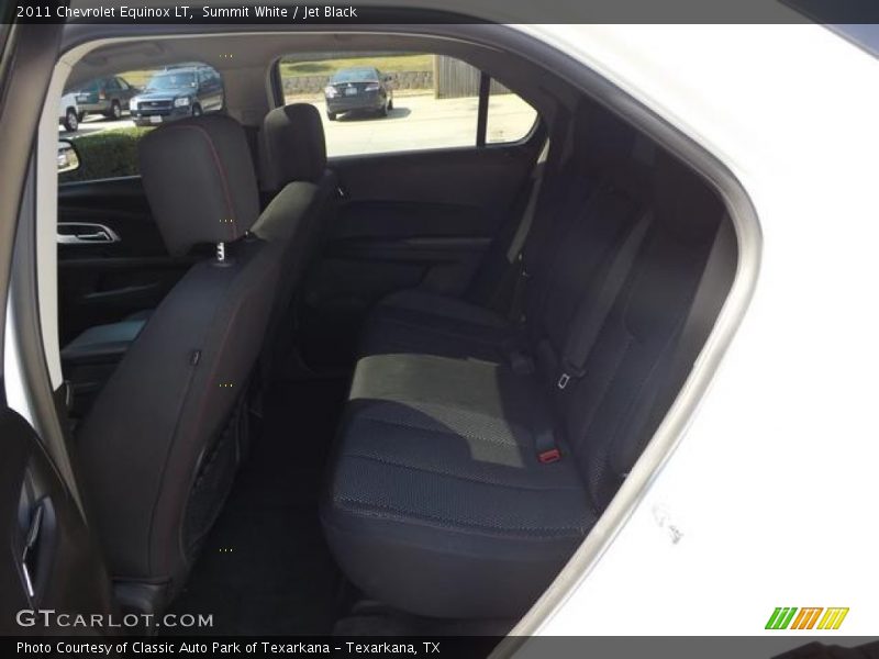 Summit White / Jet Black 2011 Chevrolet Equinox LT
