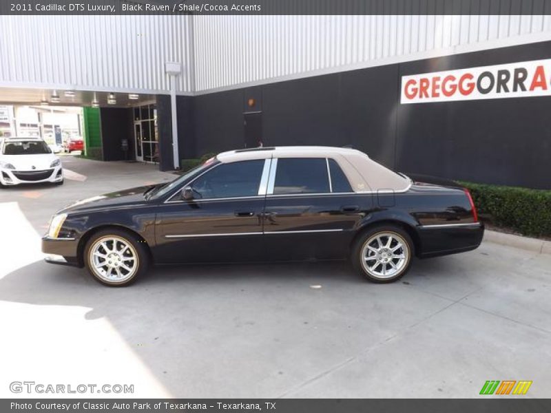 Black Raven / Shale/Cocoa Accents 2011 Cadillac DTS Luxury