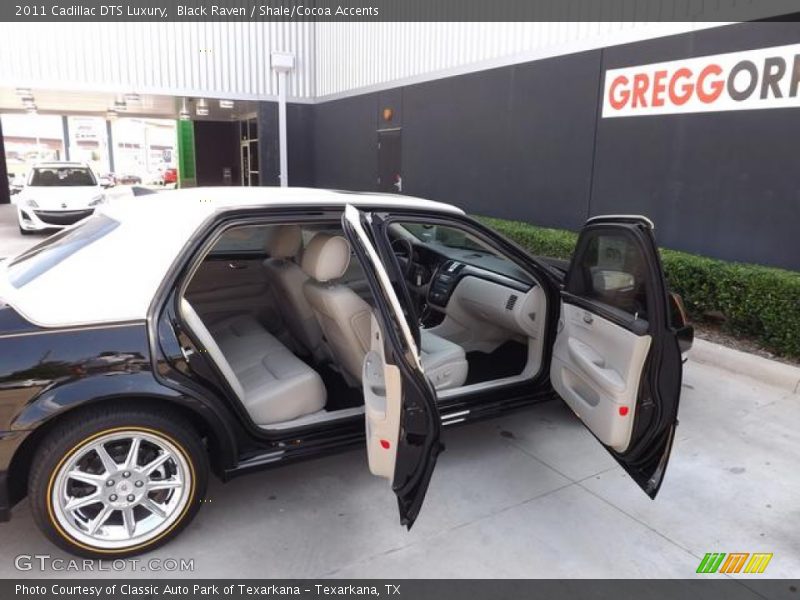 Black Raven / Shale/Cocoa Accents 2011 Cadillac DTS Luxury