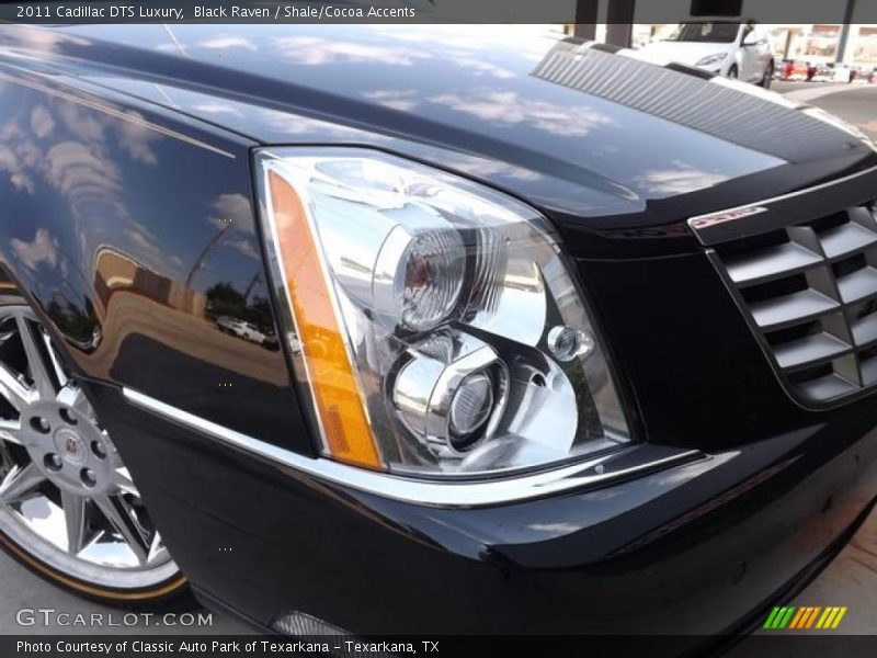 Black Raven / Shale/Cocoa Accents 2011 Cadillac DTS Luxury