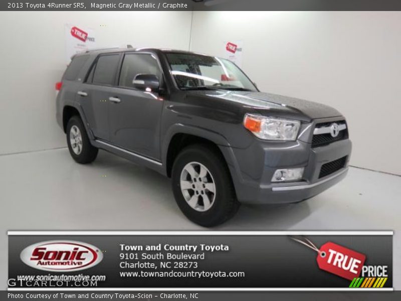 Magnetic Gray Metallic / Graphite 2013 Toyota 4Runner SR5