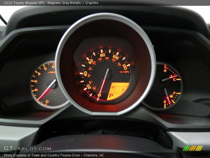Magnetic Gray Metallic / Graphite 2013 Toyota 4Runner SR5