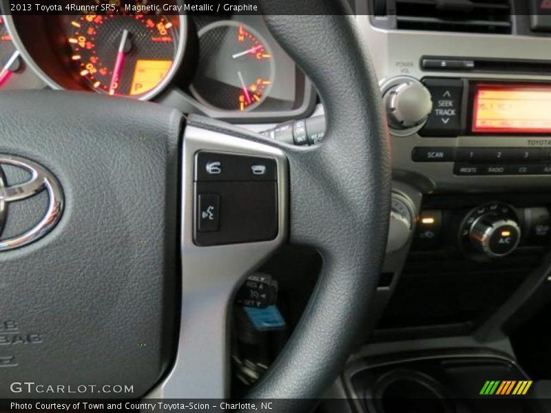 Magnetic Gray Metallic / Graphite 2013 Toyota 4Runner SR5