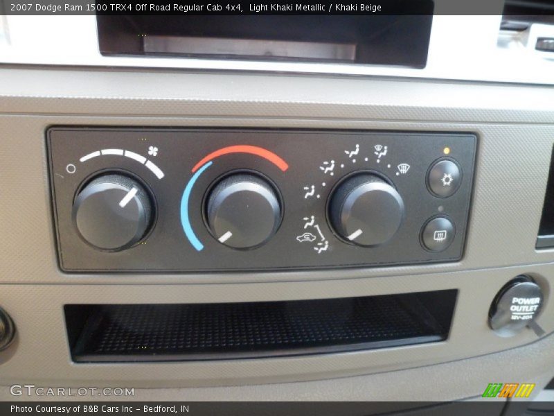 Light Khaki Metallic / Khaki Beige 2007 Dodge Ram 1500 TRX4 Off Road Regular Cab 4x4