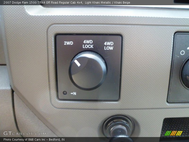 Light Khaki Metallic / Khaki Beige 2007 Dodge Ram 1500 TRX4 Off Road Regular Cab 4x4