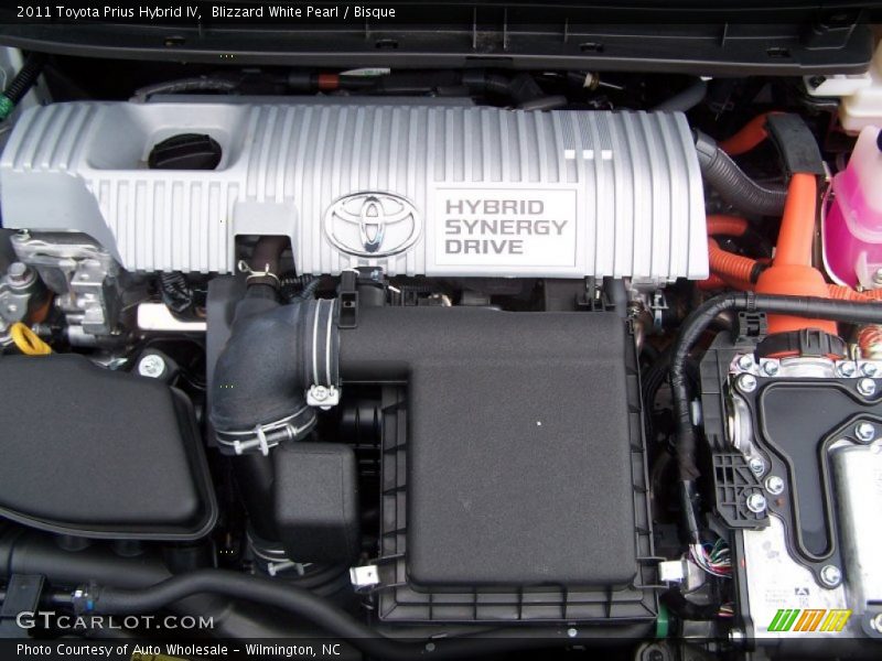 Blizzard White Pearl / Bisque 2011 Toyota Prius Hybrid IV