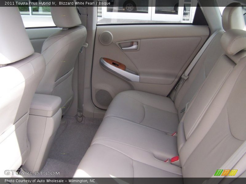 Blizzard White Pearl / Bisque 2011 Toyota Prius Hybrid IV