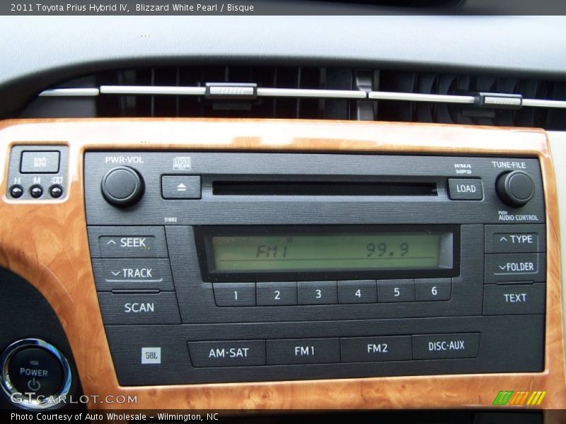 Blizzard White Pearl / Bisque 2011 Toyota Prius Hybrid IV
