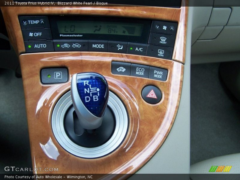 Blizzard White Pearl / Bisque 2011 Toyota Prius Hybrid IV