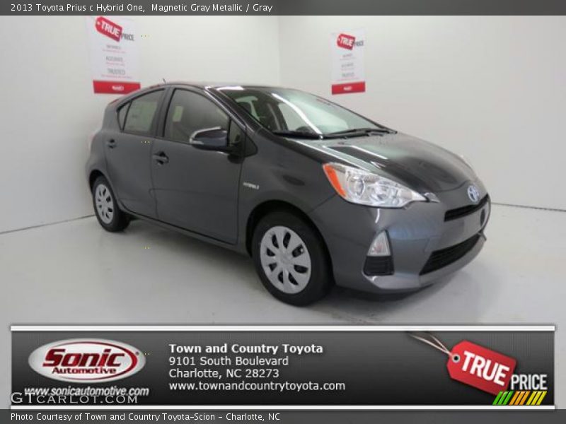 Magnetic Gray Metallic / Gray 2013 Toyota Prius c Hybrid One