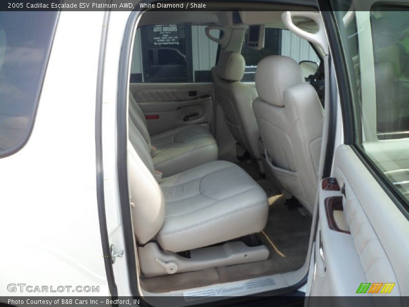 White Diamond / Shale 2005 Cadillac Escalade ESV Platinum AWD