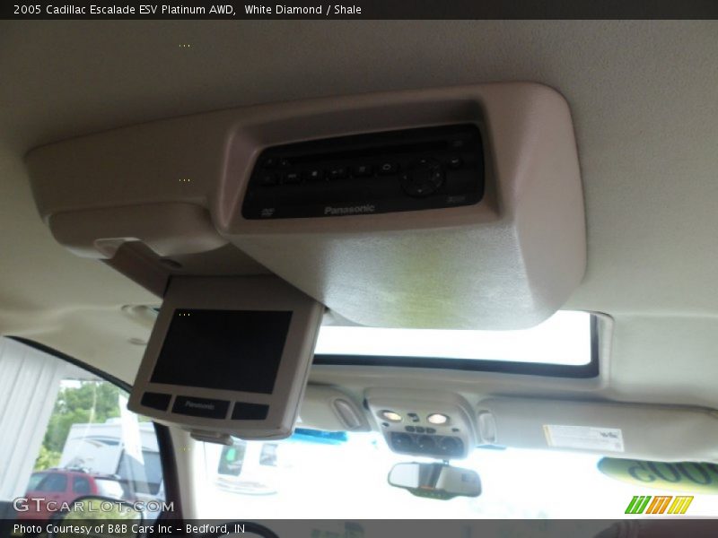 White Diamond / Shale 2005 Cadillac Escalade ESV Platinum AWD