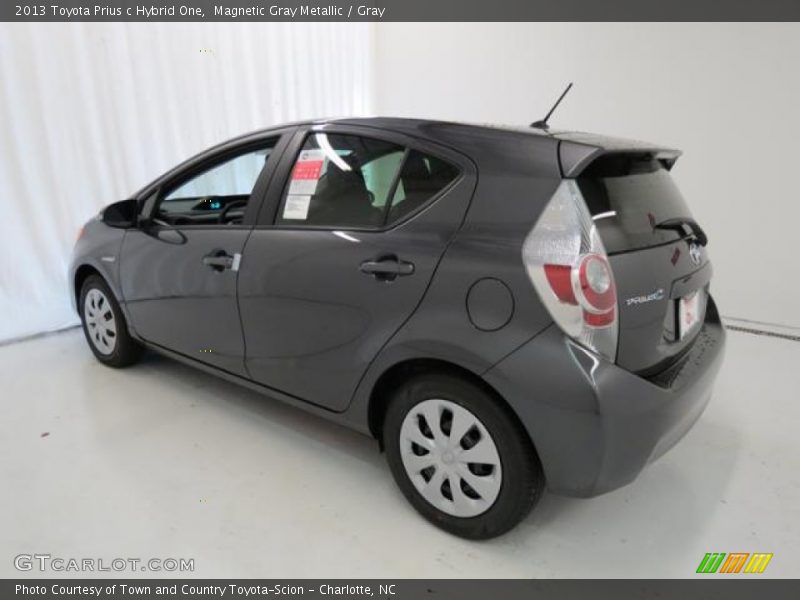 Magnetic Gray Metallic / Gray 2013 Toyota Prius c Hybrid One