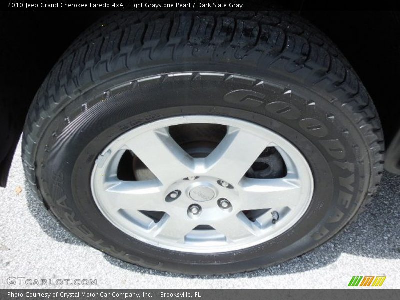 Light Graystone Pearl / Dark Slate Gray 2010 Jeep Grand Cherokee Laredo 4x4