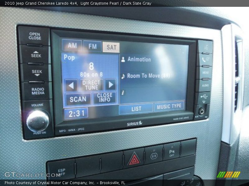 Light Graystone Pearl / Dark Slate Gray 2010 Jeep Grand Cherokee Laredo 4x4