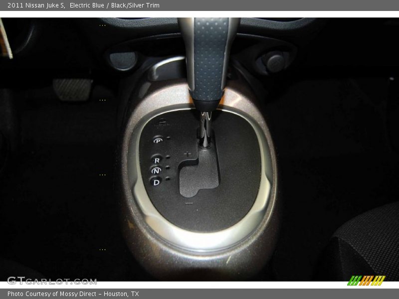 Electric Blue / Black/Silver Trim 2011 Nissan Juke S