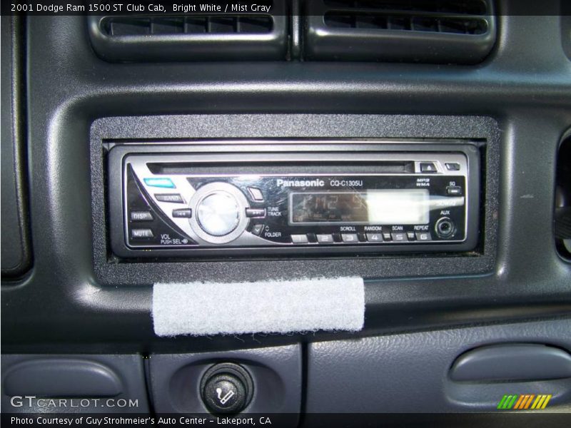 Bright White / Mist Gray 2001 Dodge Ram 1500 ST Club Cab
