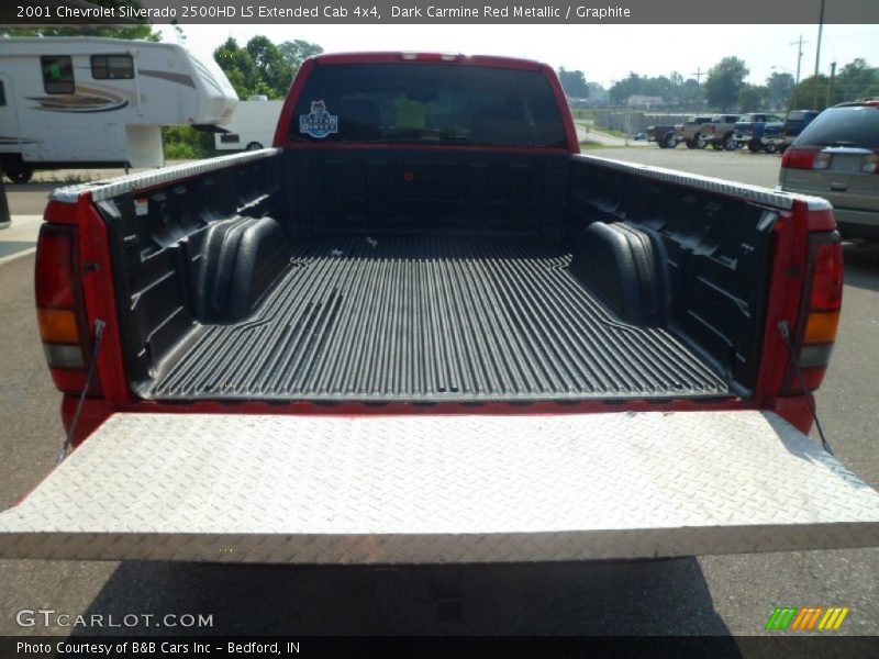 Dark Carmine Red Metallic / Graphite 2001 Chevrolet Silverado 2500HD LS Extended Cab 4x4