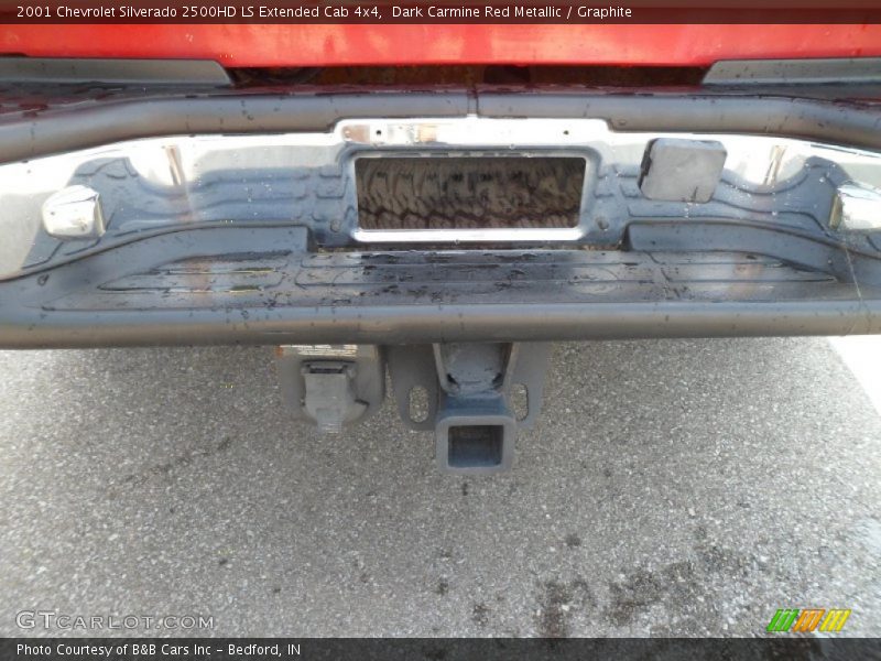 Dark Carmine Red Metallic / Graphite 2001 Chevrolet Silverado 2500HD LS Extended Cab 4x4