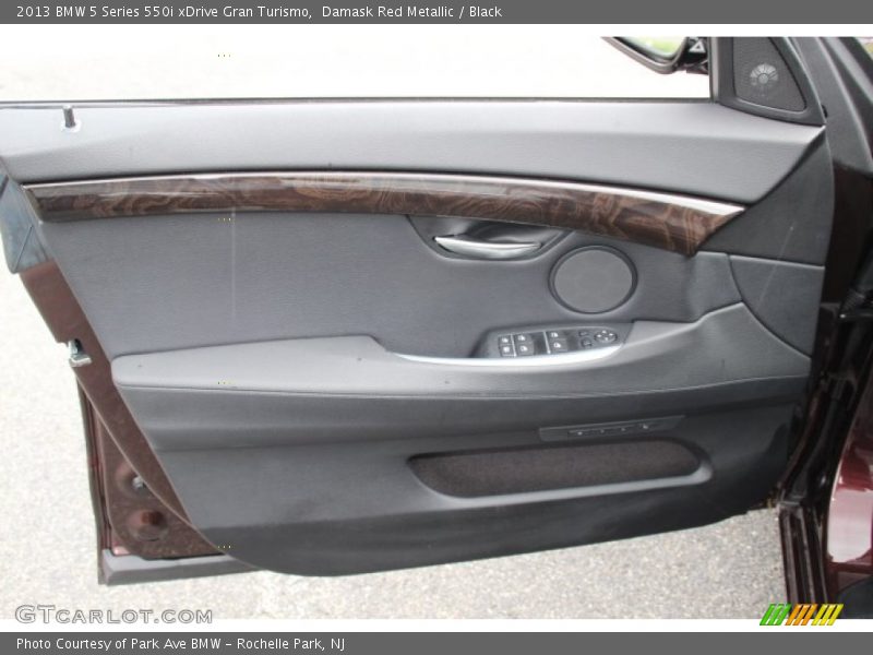 Door Panel of 2013 5 Series 550i xDrive Gran Turismo