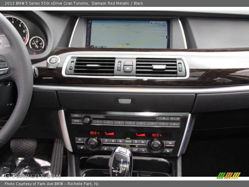 Controls of 2013 5 Series 550i xDrive Gran Turismo