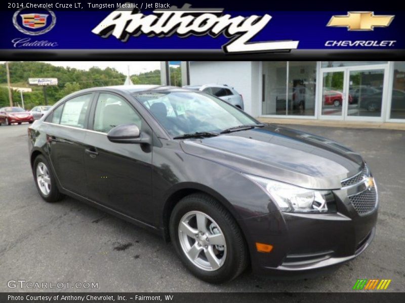 Tungsten Metallic / Jet Black 2014 Chevrolet Cruze LT