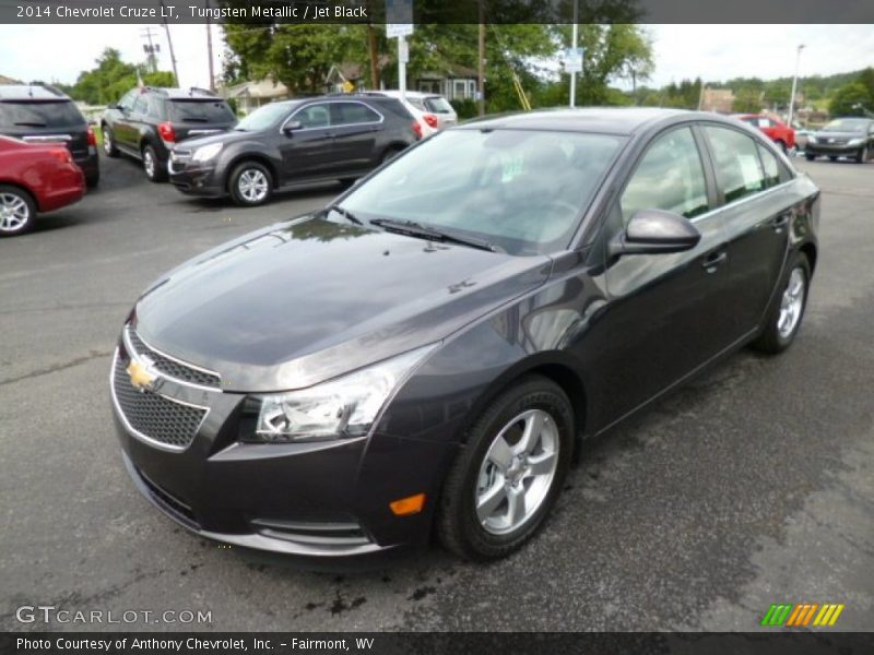 Tungsten Metallic / Jet Black 2014 Chevrolet Cruze LT