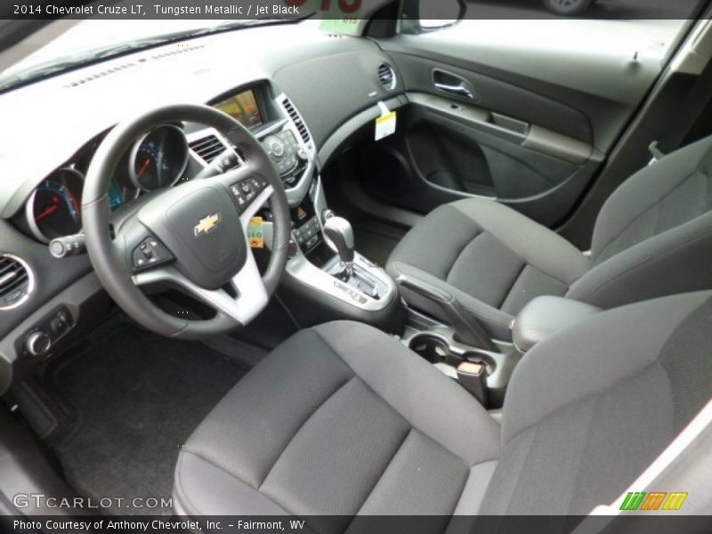 Tungsten Metallic / Jet Black 2014 Chevrolet Cruze LT
