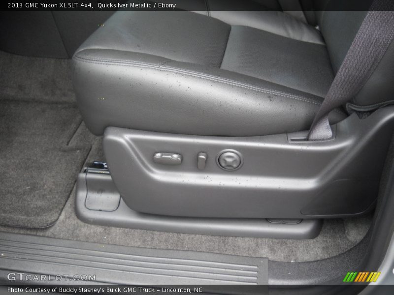 Quicksilver Metallic / Ebony 2013 GMC Yukon XL SLT 4x4