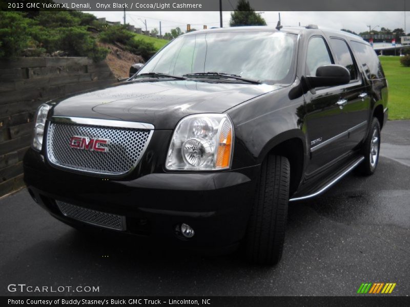Onyx Black / Cocoa/Light Cashmere 2013 GMC Yukon XL Denali